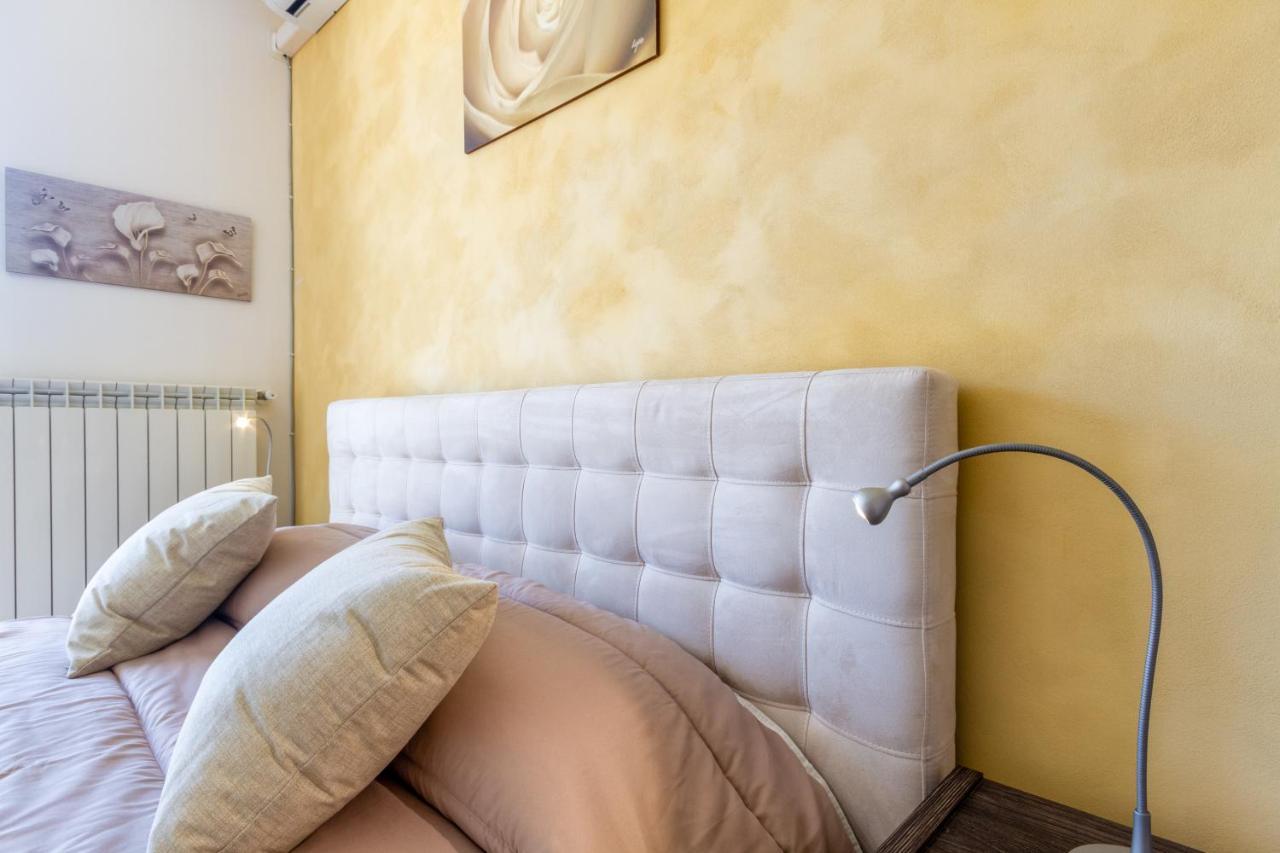 Roomy With Terrace & Parking Lecce
